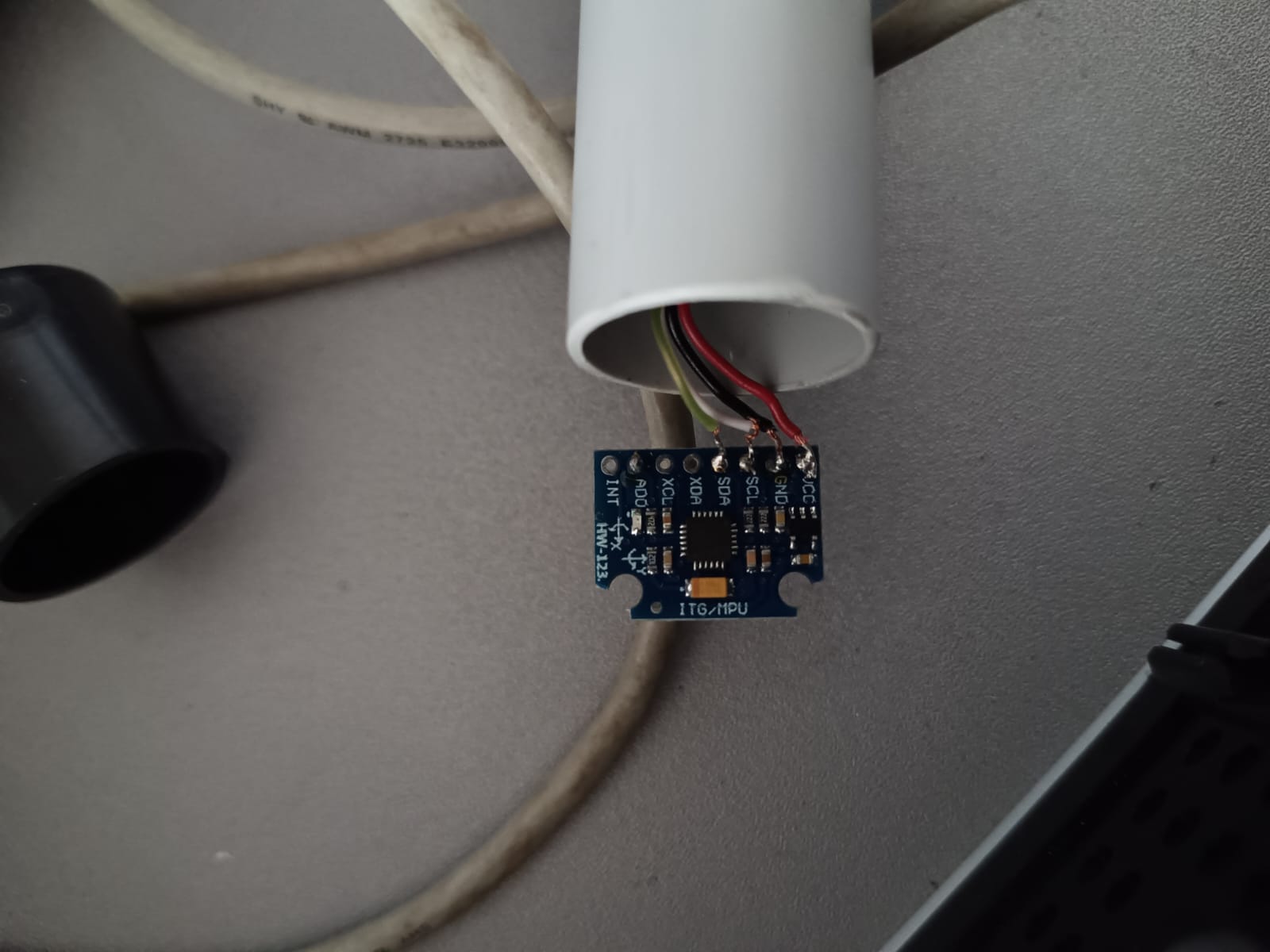 MPU6050-Sensormodul im geöffneten Handcontroller